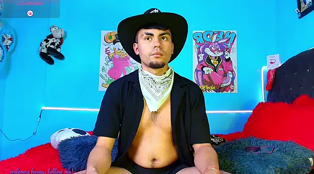 Snapshot of kalivan_voinesscu chatting on December 15, 4:07 am kalivan voinesscu online show from December 15, 4:07 am