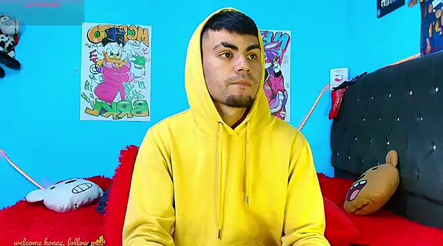 Snapshot of kalivan_voinesscu chatting on January 19, 7:04 am kalivan voinesscu online show from January 19, 7:04 am