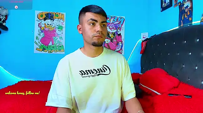 Snapshot of kalivan_voinesscu chatting on February 1, 5:28 am kalivan voinesscu online show from February 1, 5:28 am