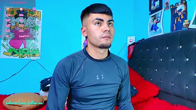 Snapshot of kalivan_voinesscu chatting on March 5, 7:05 am kalivan voinesscu online show from March 5, 7:05 am