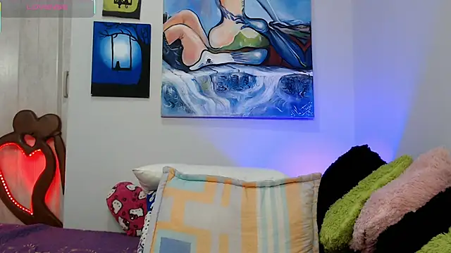 naihroby online show from December 23, 4:21 am