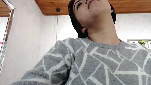 Snapshot of CarolineBrunx chatting on October 30, 3:19 am CarolineBrunx online show from October 30, 3:19 am