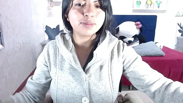 Snapshot of CarolineBrunx chatting on November 21, 4:00 am CarolineBrunx online show from November 21, 4:00 am