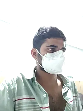 Snapshot of Ishan003 chatting on December 17, 4:53 pm Ishan003 online show from December 17, 4:53 pm
