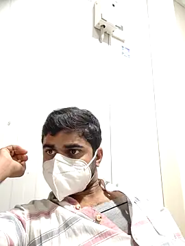 Snapshot of Ishan003 chatting on December 20, 4:57 pm Ishan003 online show from December 20, 4:57 pm
