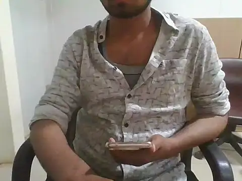 Snapshot of Ishan003 chatting on January 22, 4:44 pm Ishan003 online show from January 22, 4:44 pm