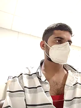 Snapshot of Ishan003 chatting on February 8, 1:44 pm Ishan003 online show from February 8, 1:44 pm