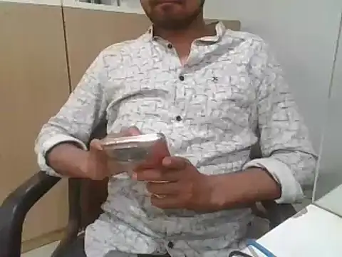 Snapshot of Ishan003 chatting on February 22, 1:02 pm Ishan003 online show from February 22, 1:02 pm