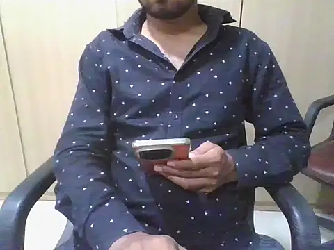 Snapshot of Ishan003 chatting on February 23, 3:29 pm Ishan003 online show from February 23, 3:29 pm