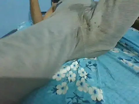 Snapshot of Ishan003 chatting on September 18, 1:57 pm Ishan003 online show from September 18, 1:57 pm