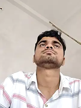 Ishan003 online show from March 27, 6:52 am