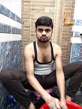 Ishan003 online show from April 19, 2:27 pm