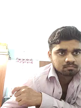 Snapshot of Ishan003 chatting on April 24, 2:14 am Ishan003 online show from April 24, 2:14 am