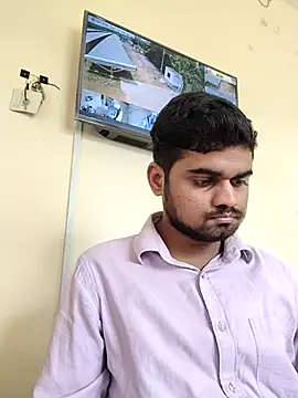 Snapshot of Ishan003 chatting on April 25, 5:54 am Ishan003 online show from April 25, 5:54 am
