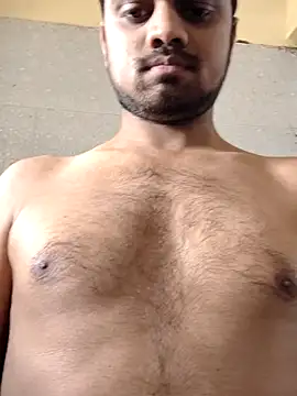 Snapshot of Ishan003 chatting on May 4, 5:58 am Ishan003 online show from May 4, 5:58 am