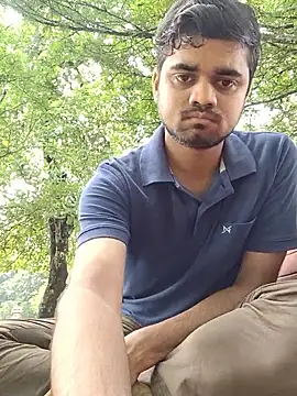 Snapshot of Ishan003 chatting on July 2, 3:17 am Ishan003 online show from July 2, 3:17 am
