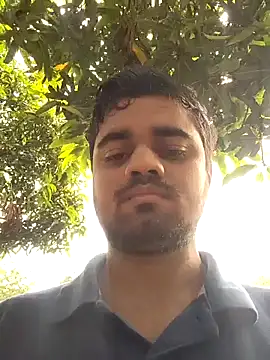 Snapshot of Ishan003 chatting on July 2, 3:23 am Ishan003 online show from July 2, 3:23 am