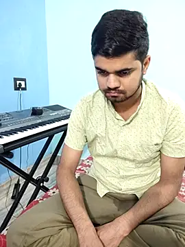 Snapshot of Ishan003 chatting on July 4, 2:40 am Ishan003 online show from July 4, 2:40 am