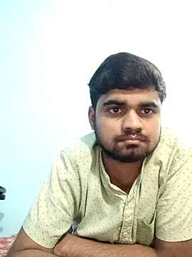 Snapshot of Ishan003 chatting on July 12, 4:31 pm Ishan003 online show from July 12, 4:31 pm