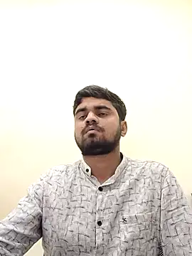 Snapshot of Ishan003 chatting on July 14, 1:50 pm Ishan003 online show from July 14, 1:50 pm