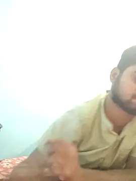 Snapshot of Ishan003 chatting on July 17, 4:45 pm Ishan003 online show from July 17, 4:45 pm