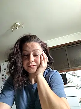 Snapshot of RamyLove36 chatting on April 19, 10:01 pm RamyLove36 online show from April 19, 10:01 pm