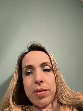 Annelibre online show from January 24, 9:15 pm