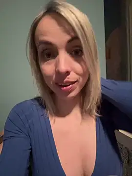 Annelibre online show from February 20, 10:15 pm