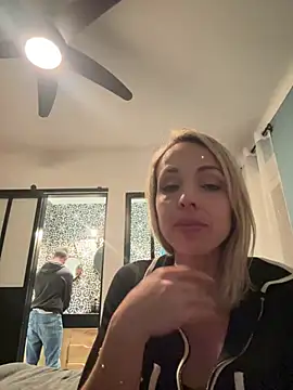 Annelibre online show from February 28, 9:33 pm