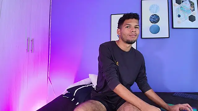 miaa lux online show from January 5, 5:20 pm