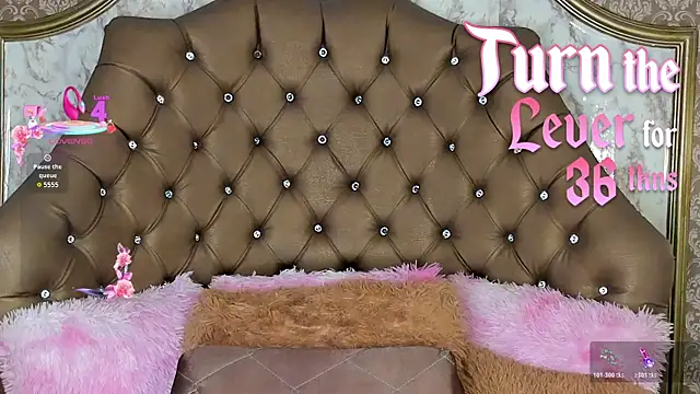 SoffiQueen online show from June 6, 1:16 pm
