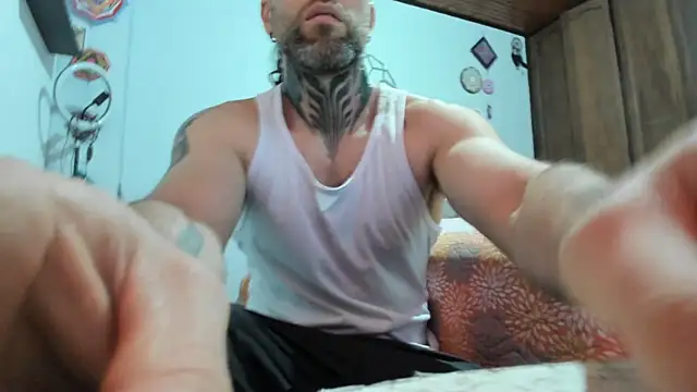 Antoniohot2024 online show from December 28, 1:59 pm