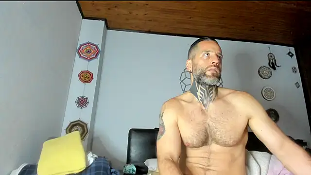 Snapshot of Antoniohot2024 chatting on June 24, 1:43 pm Antoniohot2024 online show from June 24, 1:43 pm