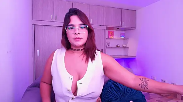 Shenoa1 online show from March 18, 8:26 pm