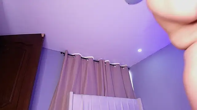 Shenoa1 online show from November 13, 11:53 am