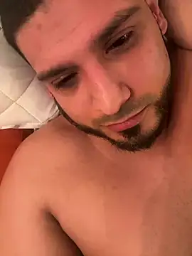 Insaneskillzz69 online show from December 22, 10:04 pm