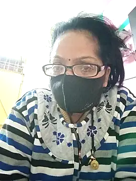 Snapshot of heenage chatting on December 18, 2:10 am heenage online show from December 18, 2:10 am