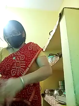 Snapshot of heenage chatting on March 5, 6:23 am heenage online show from March 5, 6:23 am