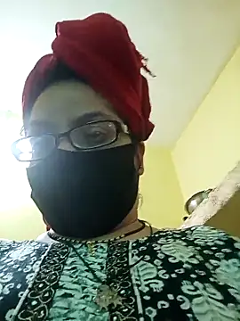 Snapshot of heenage chatting on March 6, 7:57 am heenage online show from March 6, 7:57 am