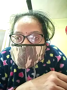 Snapshot of heenage chatting on February 4, 4:40 am heenage online show from February 4, 4:40 am