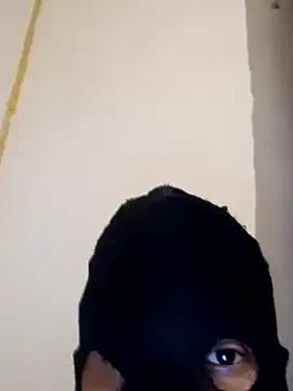 Skinnyben10 online show from January 17, 8:22 pm