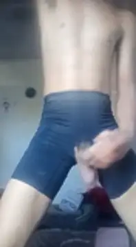 Skinnyben10 online show from February 9, 1:14 pm