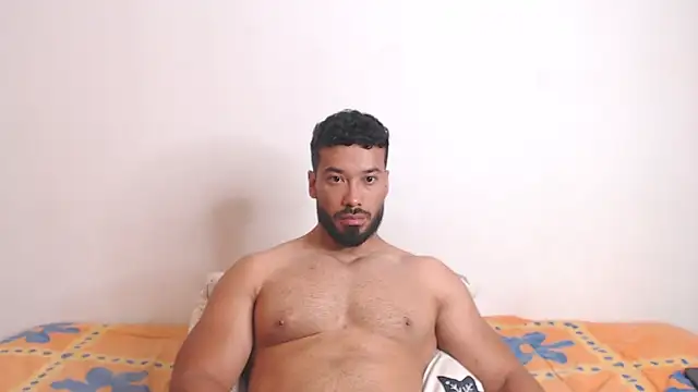 freddsexxx online show from April 22, 2:40 pm