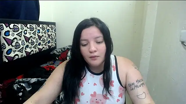 shopyymessyy online show from April 23, 6:43 pm