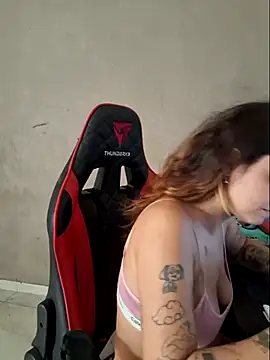 luuhcat09 online show from March 17, 12:30 pm