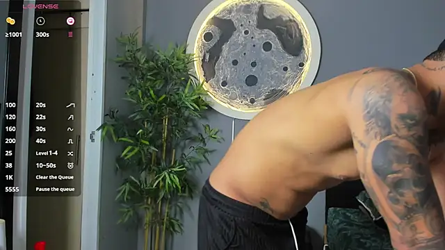 jordan mayers02 online show from November 13, 8:57 am