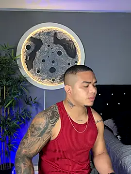 jordan mayers02 online show from December 15, 9:13 am