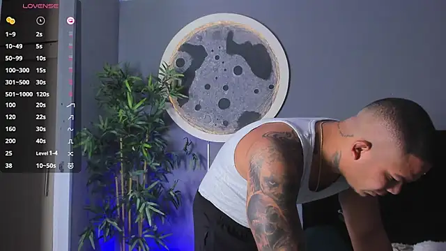 jordan mayers02 online show from January 12, 9:03 am