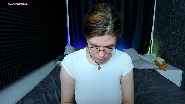 Snapshot of KIKI_Krash chatting on January 24, 1:14 pm KIKI Krash online show from January 24, 1:14 pm