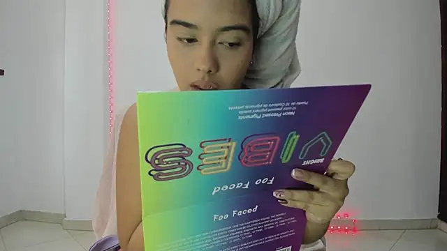 anniesweet- online show from January 18, 3:16 pm